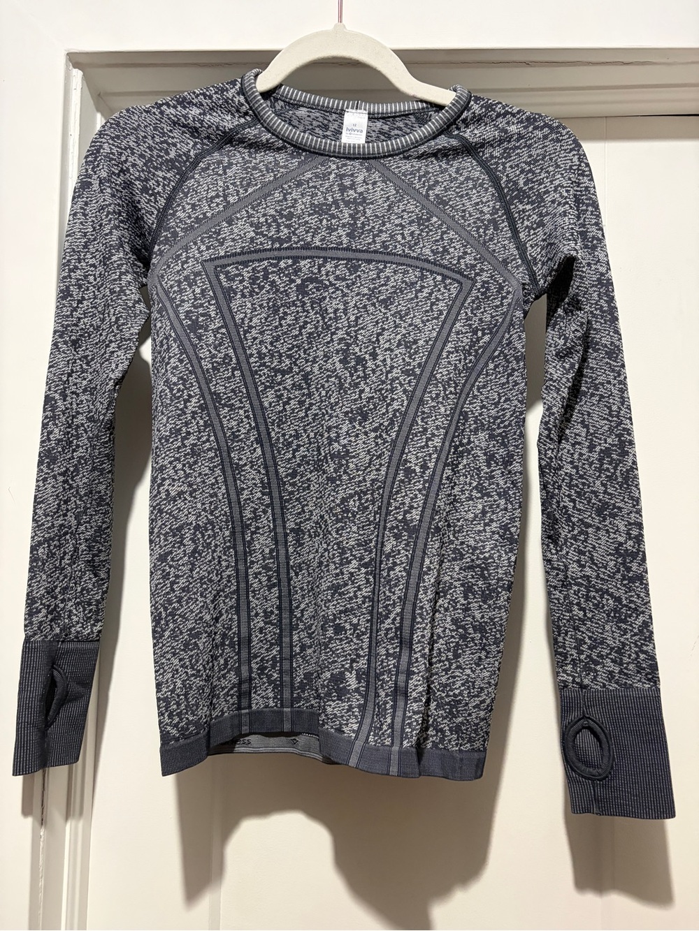 Ivivva Heathered Gray Long Sleeve Seam-Detail Top